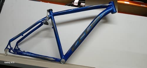 QUADRO 29 T19 ECOS AZ HUN