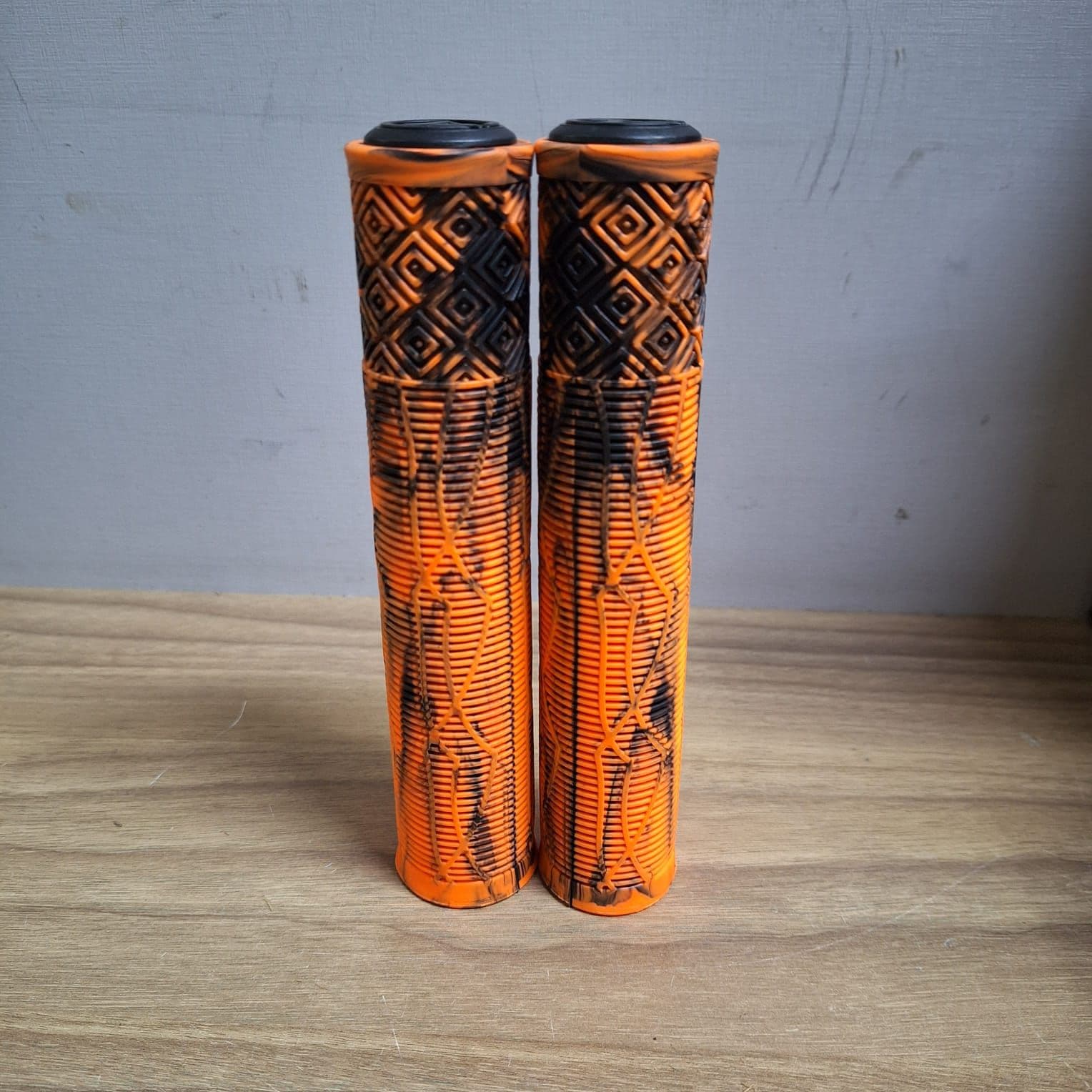 MANOPLA ABSOLUT BMX3.LARANJA/PRETO