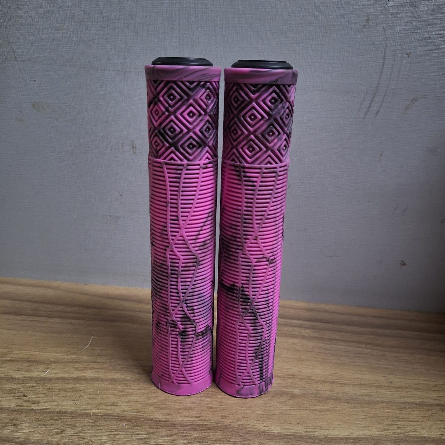 MANOPLA ABSOLUT BMX3.ROSA/PRETA