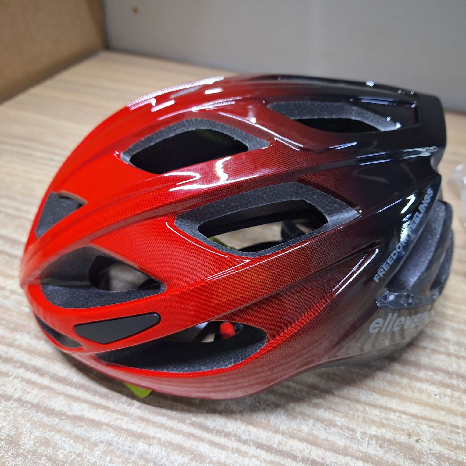 CAPACETE INMOLD RACE 57-62 VERMELHO/PTO ELLEVEN