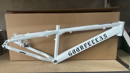 QUADRO 26 FREERIDE MAFIA/GOODFELLAS BCO