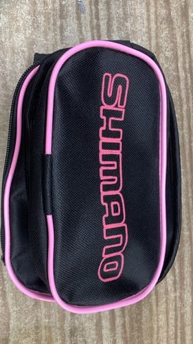 BOLSA  ALFORGE SHIMANO PTO/ROSA