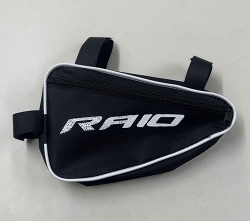BOLSA TRIANGULO RAIO PTO/BCO